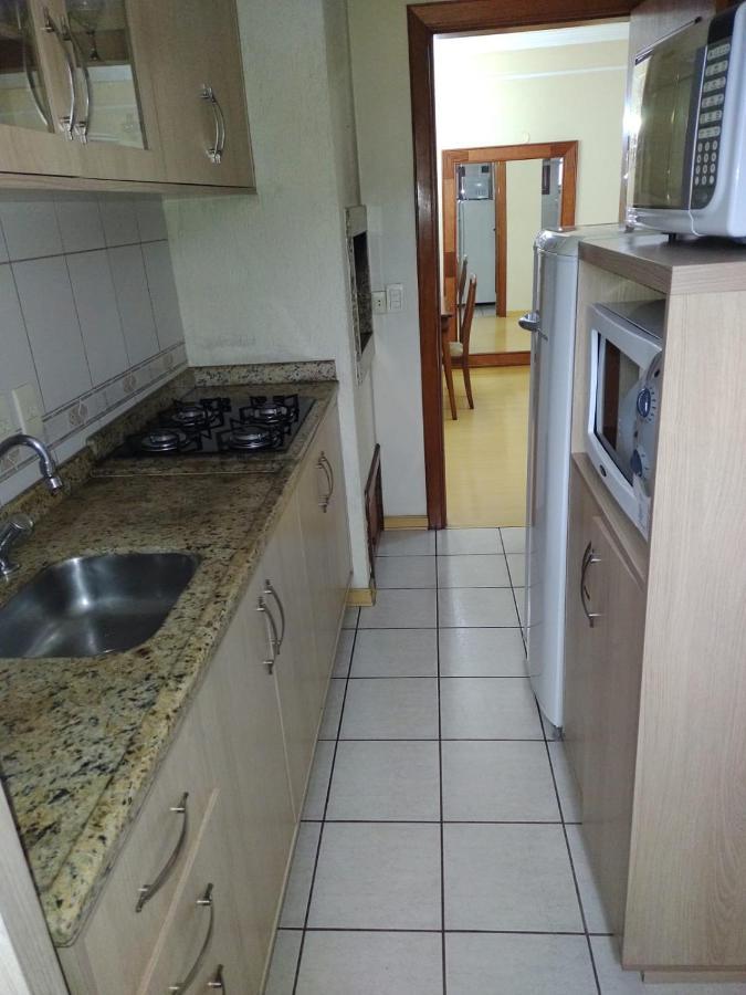 Apartamento Ensolarado No Centro De Gramado Apartamento Exterior foto